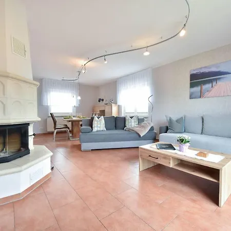 Inselnest Feriehus Pudagla